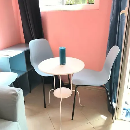 Emberli Lozenetz One Bedroom Flat * ロゼネッツ